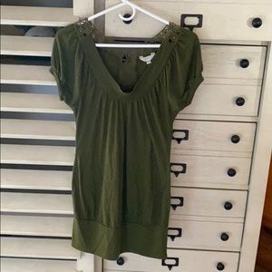Short sleeved long top